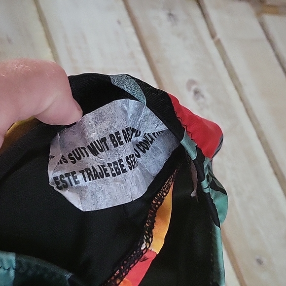 NWT gorgeous one piece  swimsuit - Picture 9 of 9